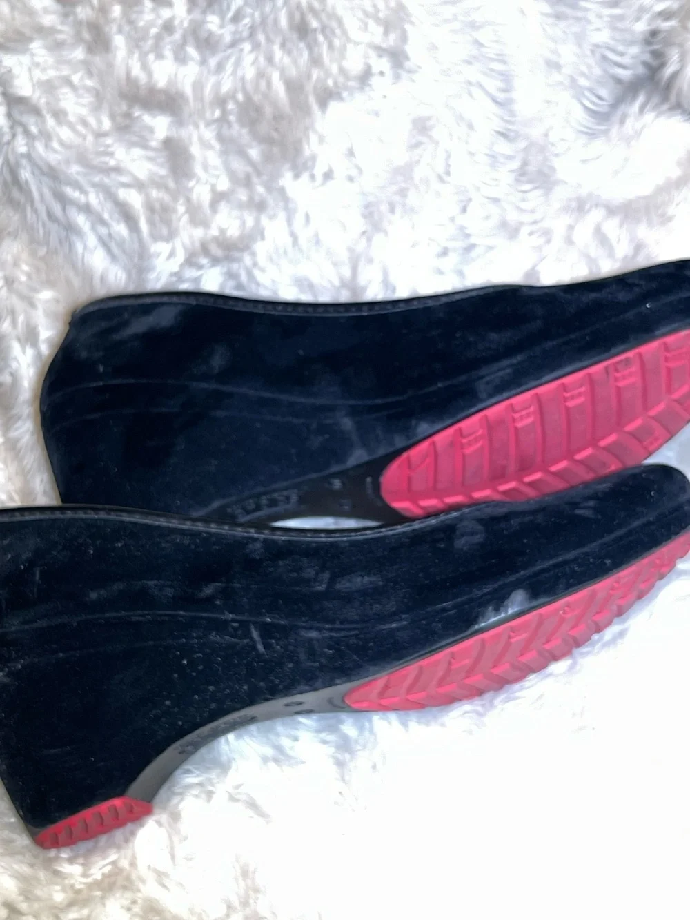 Crocs black velvet shoes size 11